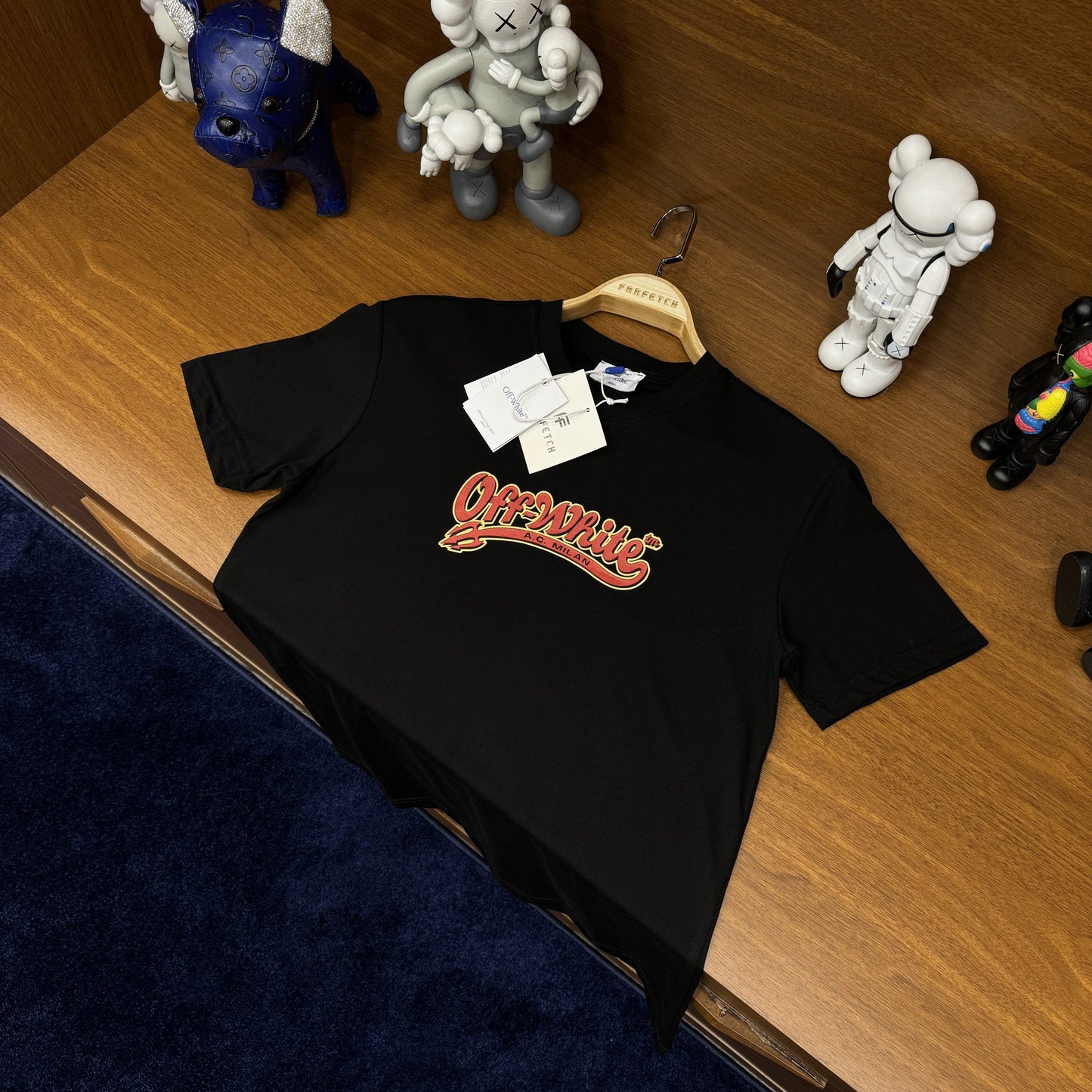 Of! WH!te T-SH!rt Siyah