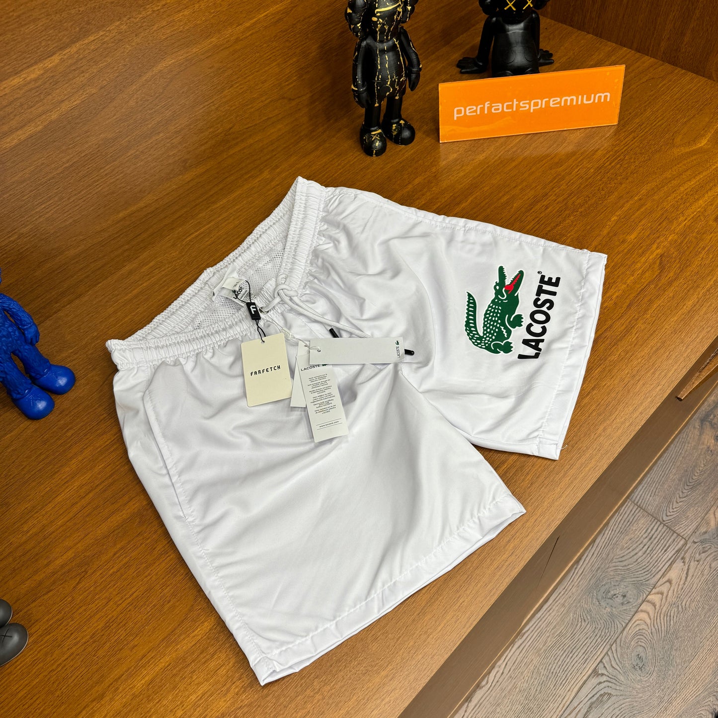 Lacoste Deniz şortu Beyaz