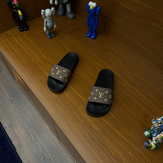 Louis Vuitton Terlik Siyah