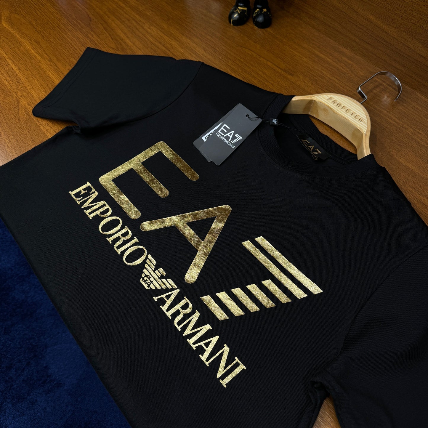 E!!orio A!mani EA7 Gold Detay T-SH!rt Siyah