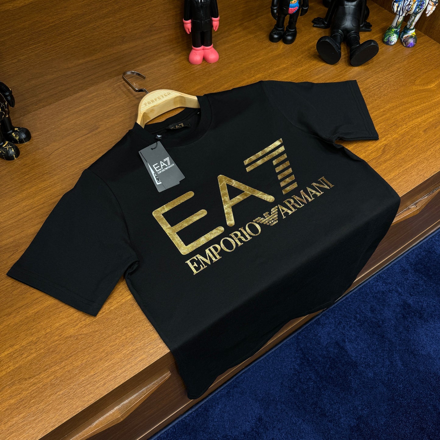 E!!orio A!mani EA7 Gold Detay T-SH!rt Siyah