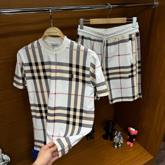 Burberry şortlu Takım