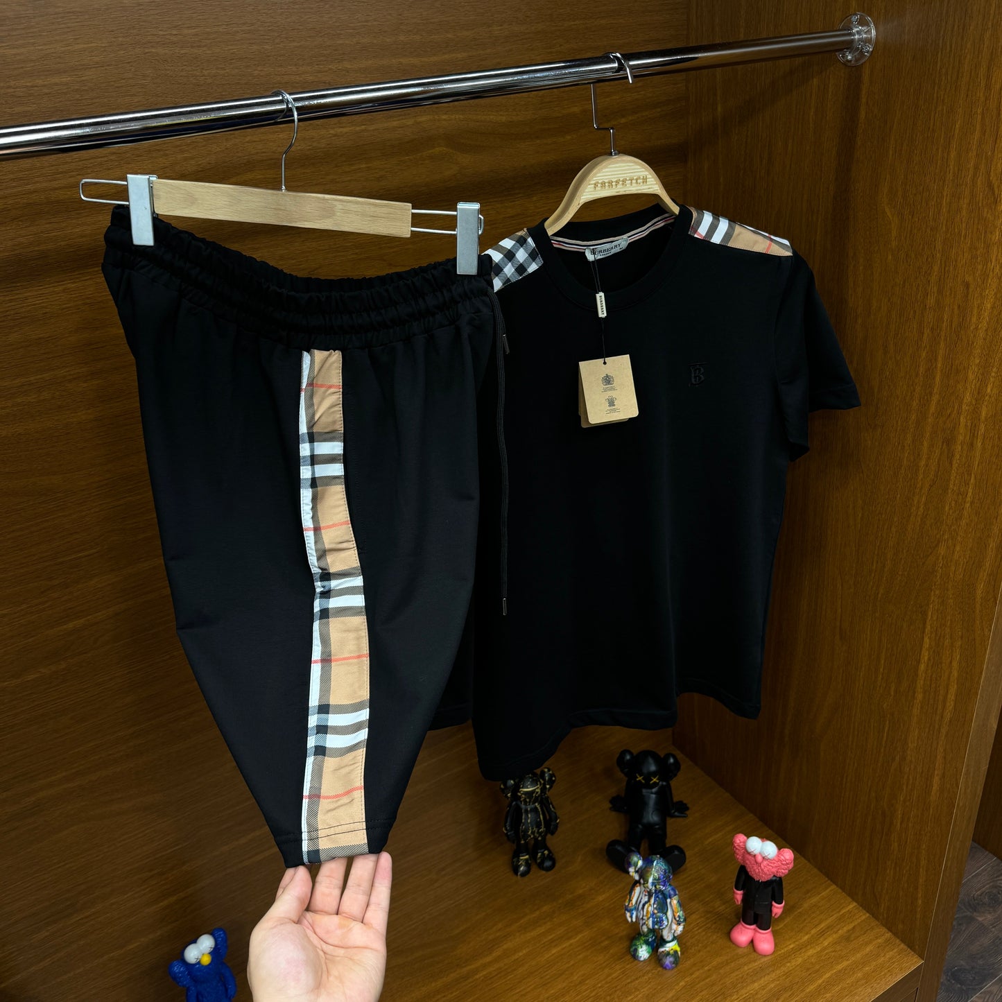 Burberry Siyah Şortlu Takım