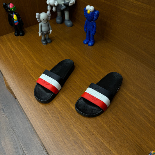 Moncler Terlik Siyah
